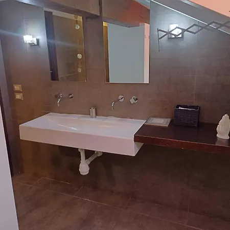 Casa Francesca Quiete E Cortesia - Via San Camillo De Lellis, 56 Chieti- Appartement