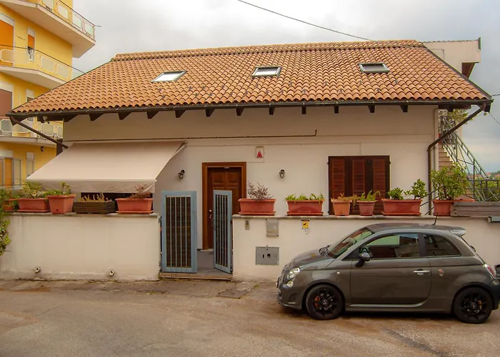 Casa Francesca Quiete E Cortesia - Via San Camillo De Lellis, 56 Chieti- Апартаменты *