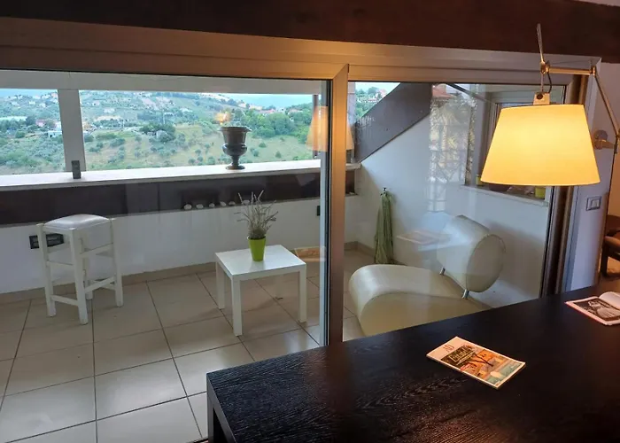 Casa Francesca Quiete E Cortesia - Via San Camillo De Lellis, 56 Chieti- Апартаменты Кьети