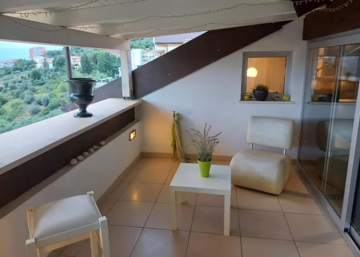 Casa Francesca Quiete E Cortesia - Via San Camillo De Lellis, 56 Chieti- דירה קייטי