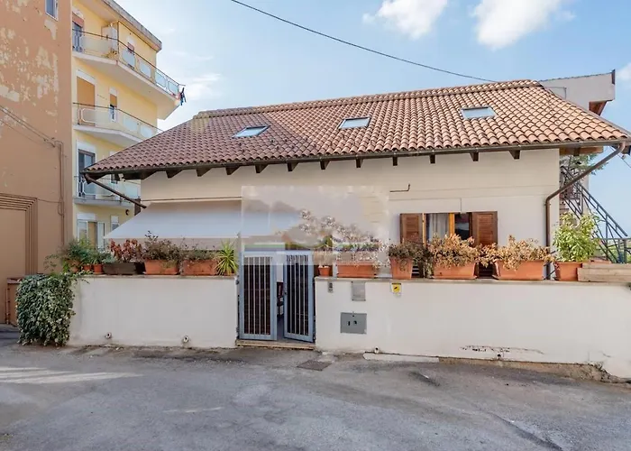 Casa Francesca Quiete E Cortesia - Via San Camillo De Lellis, 56 Chieti- Кьети